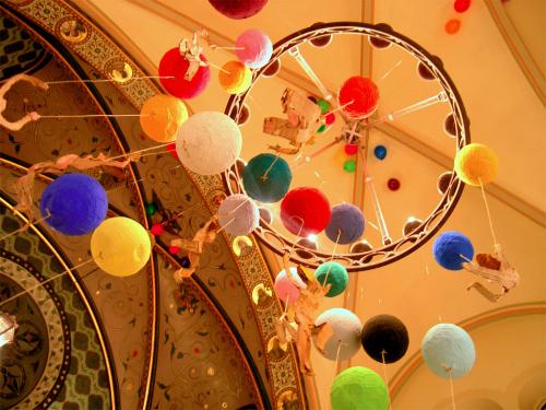 Débarquement, Figures en papier articulées, Chapelle de l'ESAA, Troyes, novembre 2008